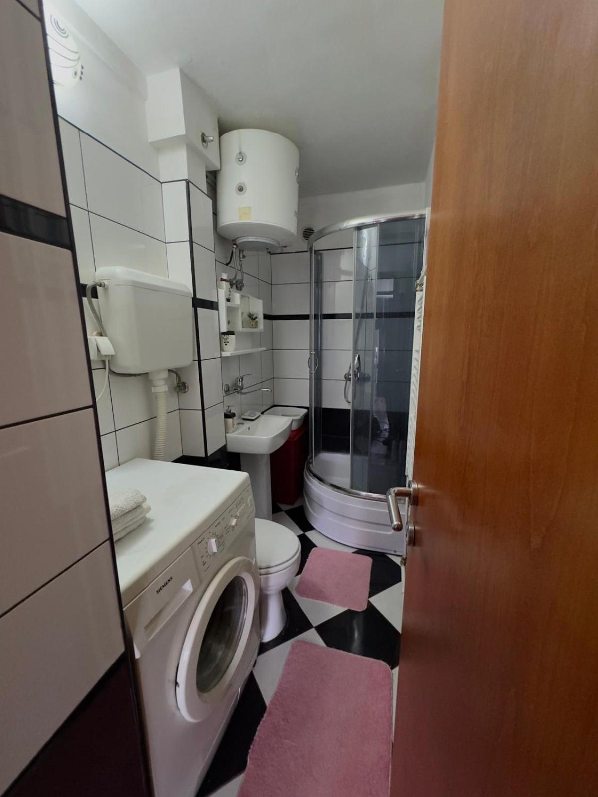 Izdavanje Apartmana Bulic Apartment *